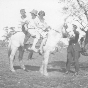 cover image of Mullewa Oral History Interviews Disc 4